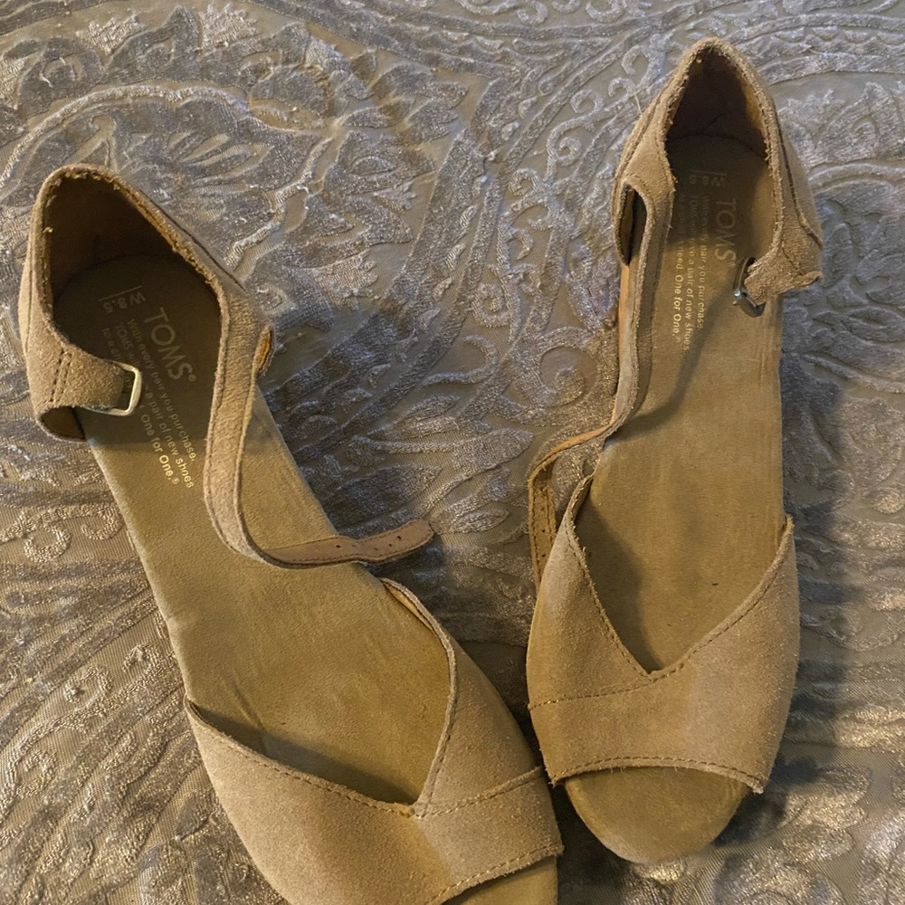 TOMS Women's Brown Open-Toe Sandals